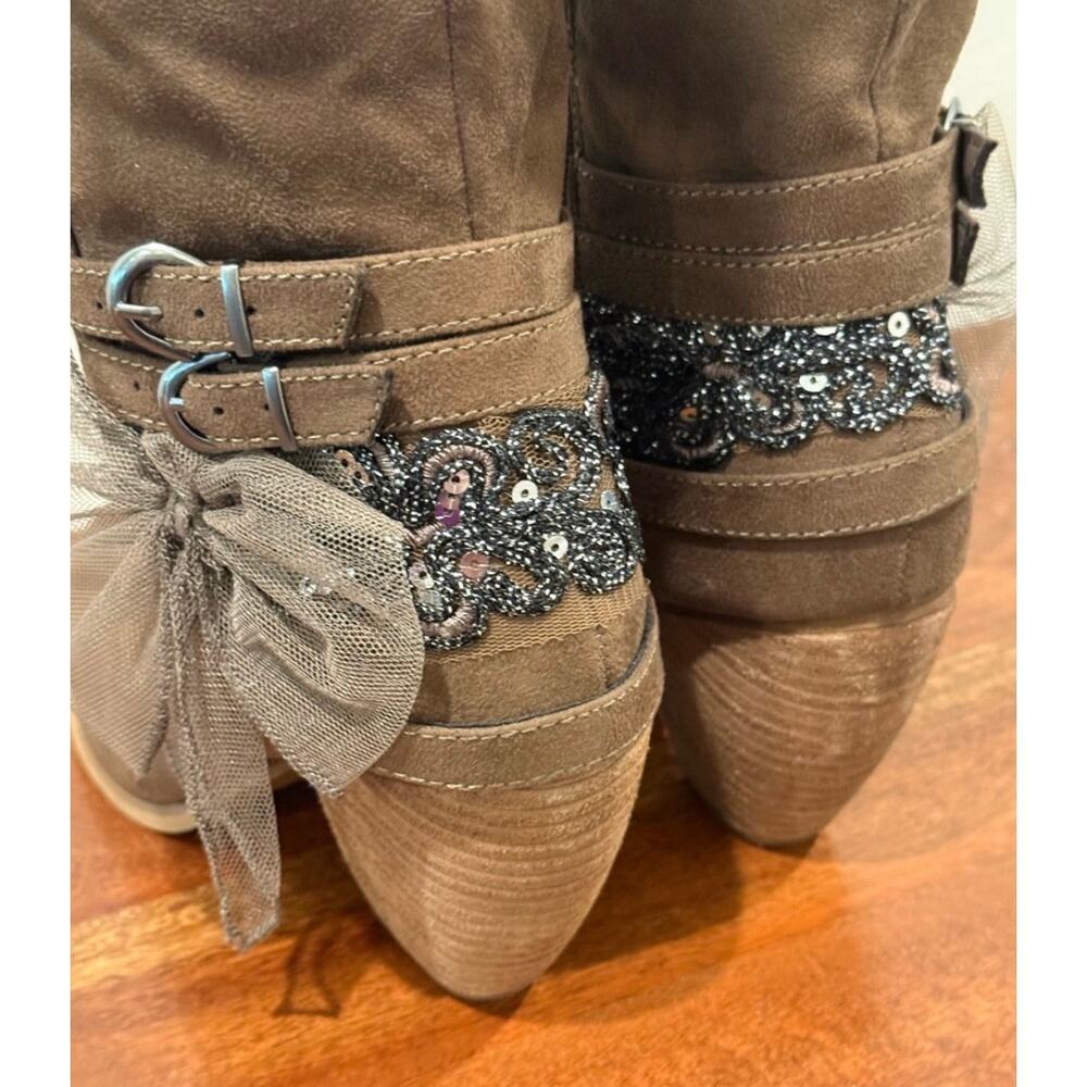 NOT RATED BOOTS, size 7.5 - Picture 3 of 9